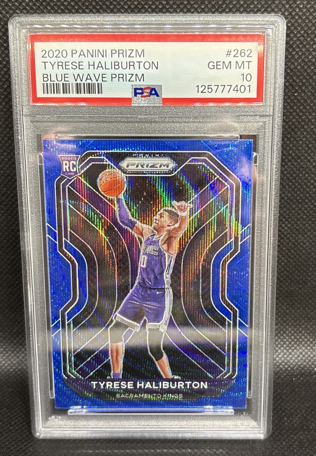 2020 Panini Prizm Tyrese Haliburton Rookie Blue Wave PSA 10 RC #262 Pacers Kings
