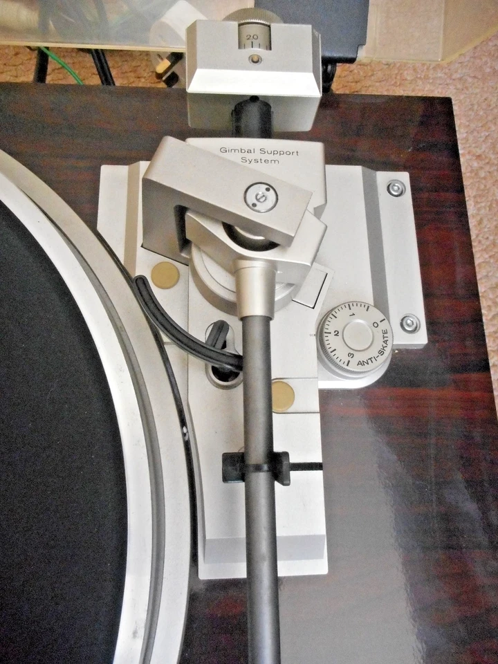 Schöner Hitachi Direct Drive Plattenspieler HT-500 mit Handbuch - guter Zustand - Bild 3 von 4