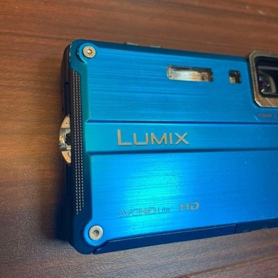 Panasonic LUMIX DMC-TS5 / DMC-FT5 16.1MP Digital Camera - Blue for