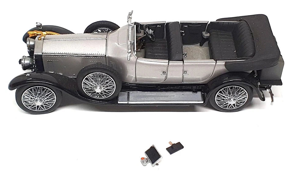 Franklin Mint 1/24 Scale 31025A - 1925 Rolls Royce Silver Ghost - Silver - Image 4 of 4