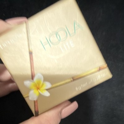 Benefit Hoola Lite Matte Glow Pressed Powder Bronzer 8g