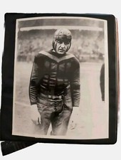 RED GRANGE NFL FOOTBALL 1920S(1988RP) PHOTO CHICAGO BEARS HOF LEGEND AFL ICON 