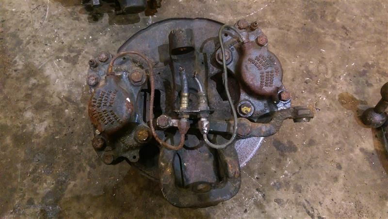Drivers Front Spindle & Hub for 1970 Rolls Royce