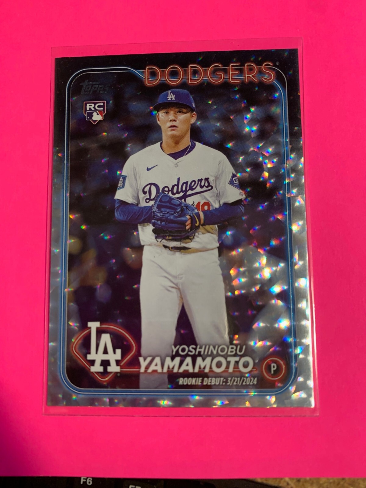 2024 TOPPS UPDATE SILVER FOILBOARD YOSHINOBU YAMAMOTO ROOKIE CARD DODGERS #US149