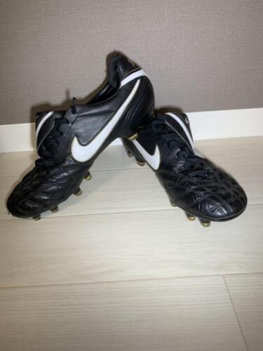 Excellent-Nike Soccer Cleats Spike Tiempo Legend 3 US11 FG USED - Picture 1 of 3
