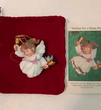 Vtg 1997 Holly Day Angel Ornament  " Wishing You A Happy Heart" W/ Velvet Bag