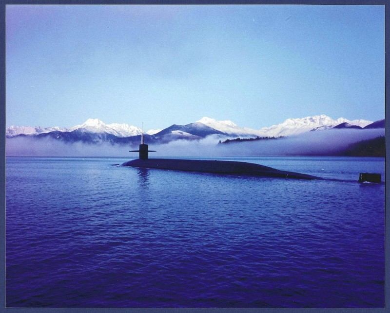 USS ALASKA SSBN-732 Nuclear-Powered Submarine 8 x 10 Official USN Photo