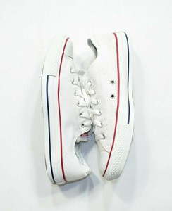 white pumps converse