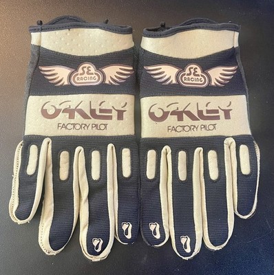 Oakley x SE Racing  77 Factory Pilot Gloves Medium Black&Gold NOS BMX !!!RARE!!!