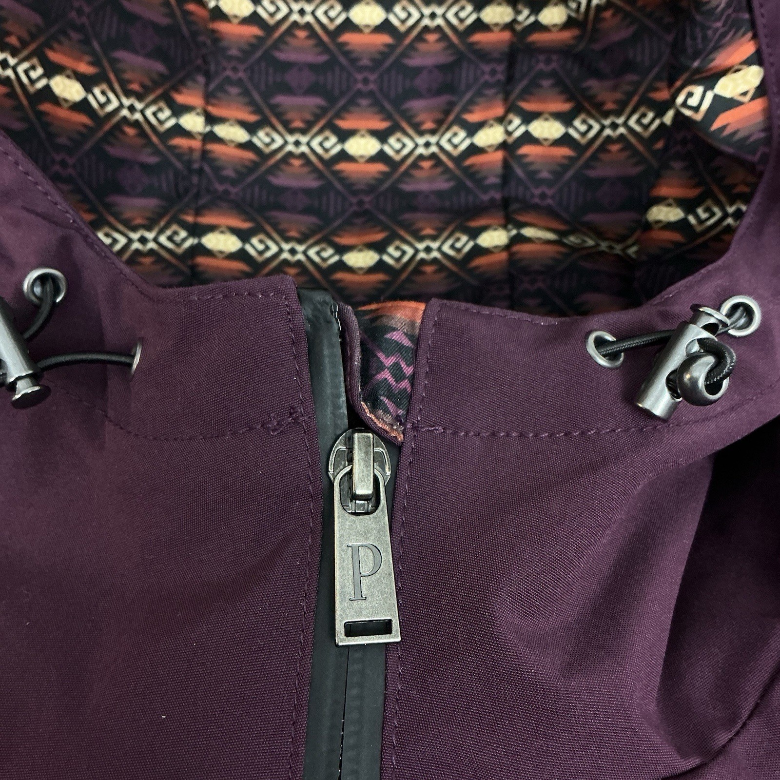 Pendleton Waterproof Softshell Tape Seam Hooded R… - image 9