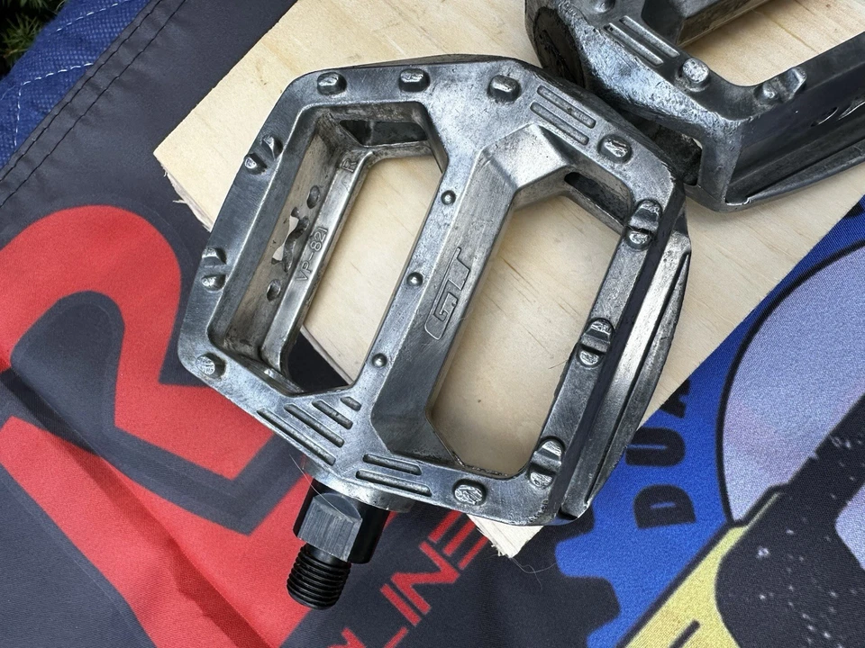 1997 Old School BMX GT Pedals Alloy 1/2" Performer Freestyle VP-821 Mach One - Image 3 of 4