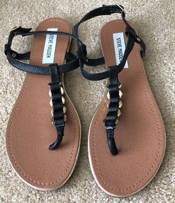 steve madden thong sandals