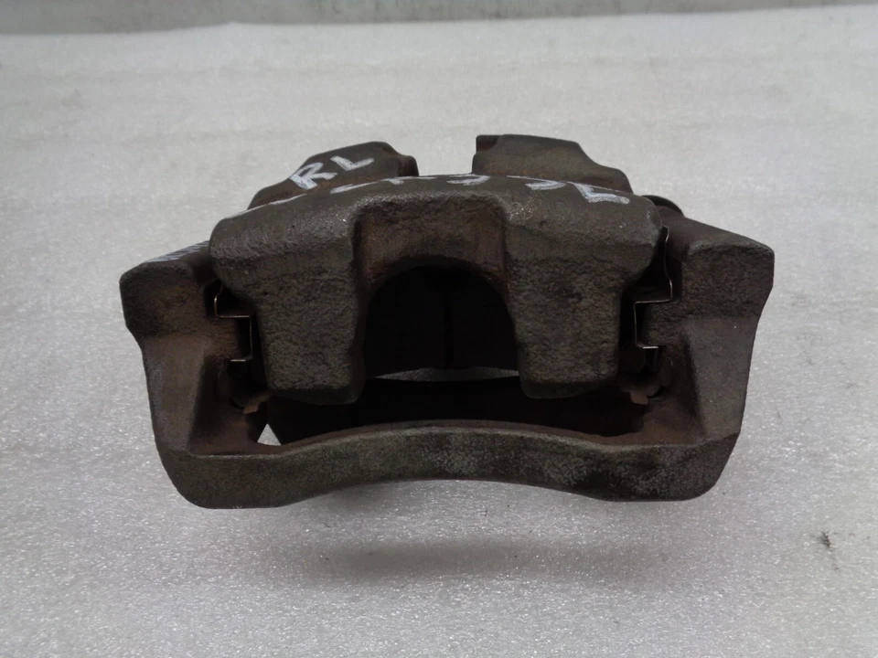 Pinza de freno trasera izquierda Land Rover LR3 2005-2009 OEM AK2206179 Foto 2 de 4