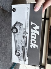 First Gear 1960 Mack  B-model Texaco Pumper Fire Truck 1:34 scale New In Box 