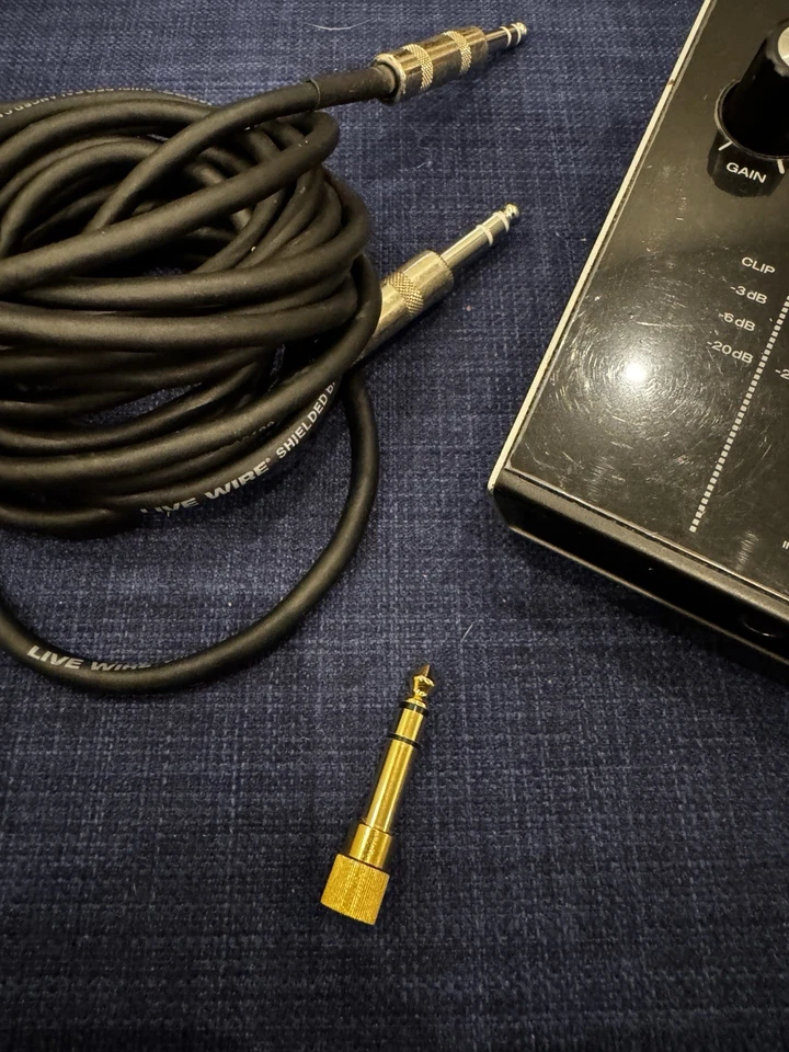 M-Audio M-Track 2X2 C-Series USB Audio Interface Live Wire Cable & Gold Adapter - Image 3 of 3