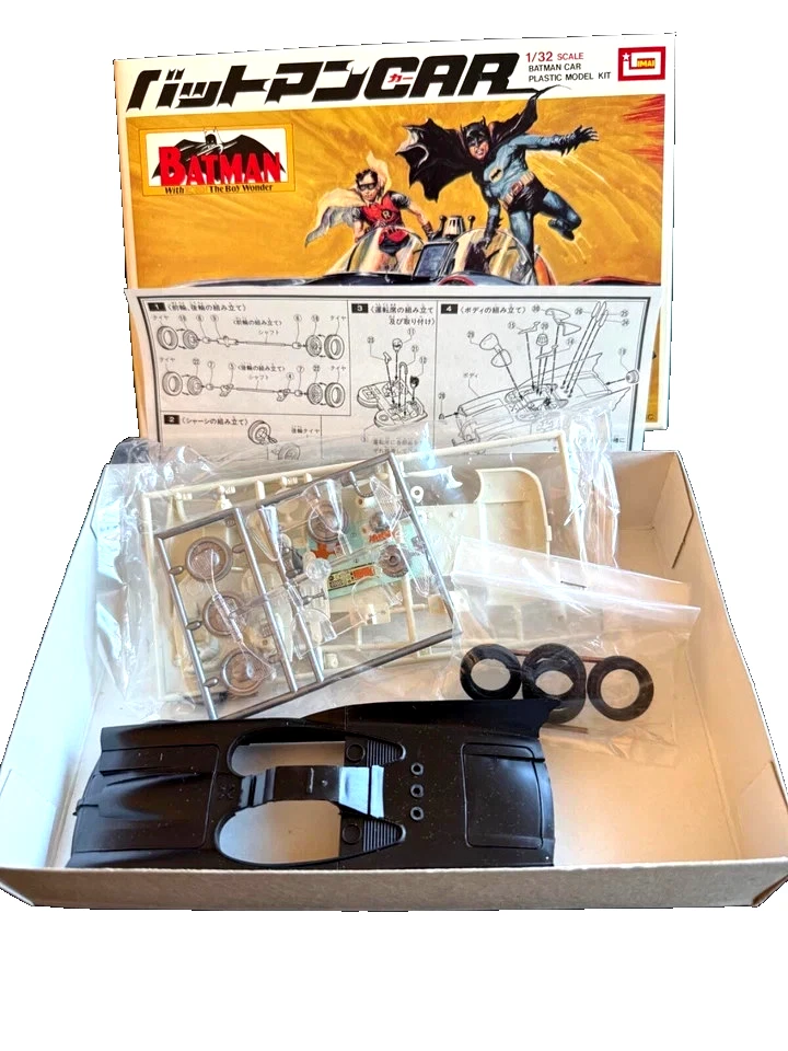 VINTAGE IMAI Batman BATMOBILE Model Kit 1/32 Scale~SEALED PARTS NEW in BOX - Image 2 of 2