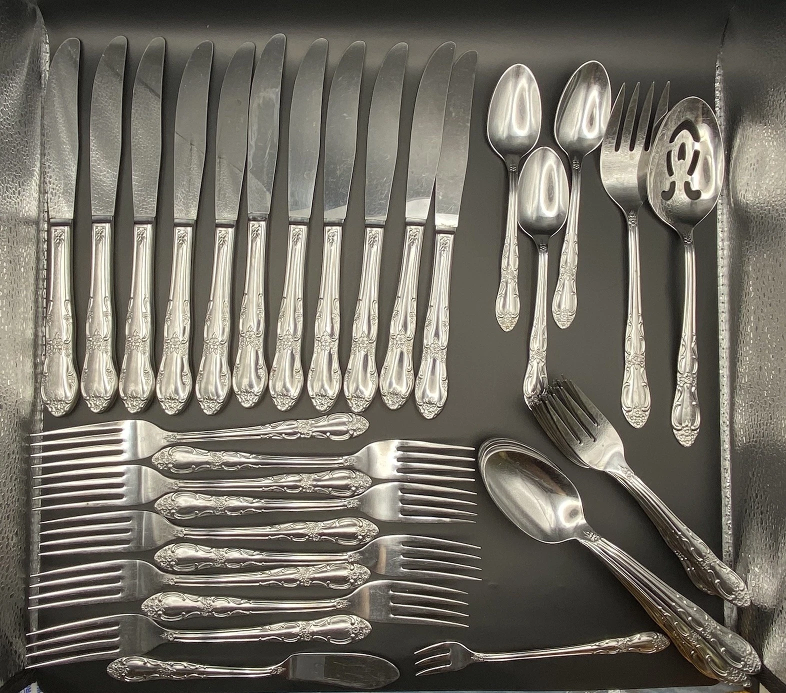 Lot—46 Pieces—Vintage Thor Oneida OAKLEIGH Stainless Steel Flatware—glossy