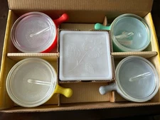 1950s GLASBAKE 4 French Casserole Bowls w/lids & Trivet Tiles J-2057 New NOS VTG
