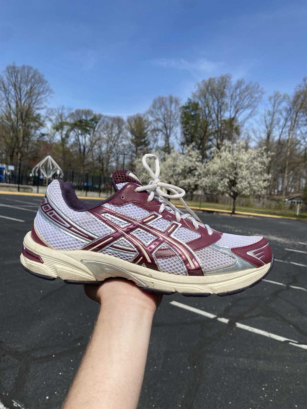 Size 12 - ASICS Gel 1130 White Maroon Banner image 2