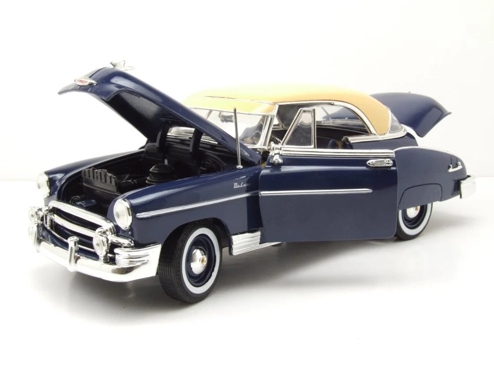 Chevrolet Bel Air 1950 Blu Scuro Beige Modellino Auto 1:18 MotorMax - Immagine 4 di 4