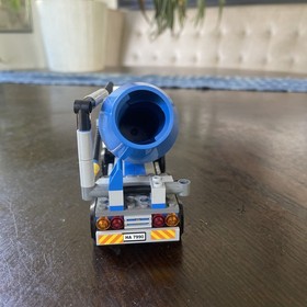 LEGO #7990: City Cement Mixer & Minifigure | Sold As Pictured | Free Shipping!!!