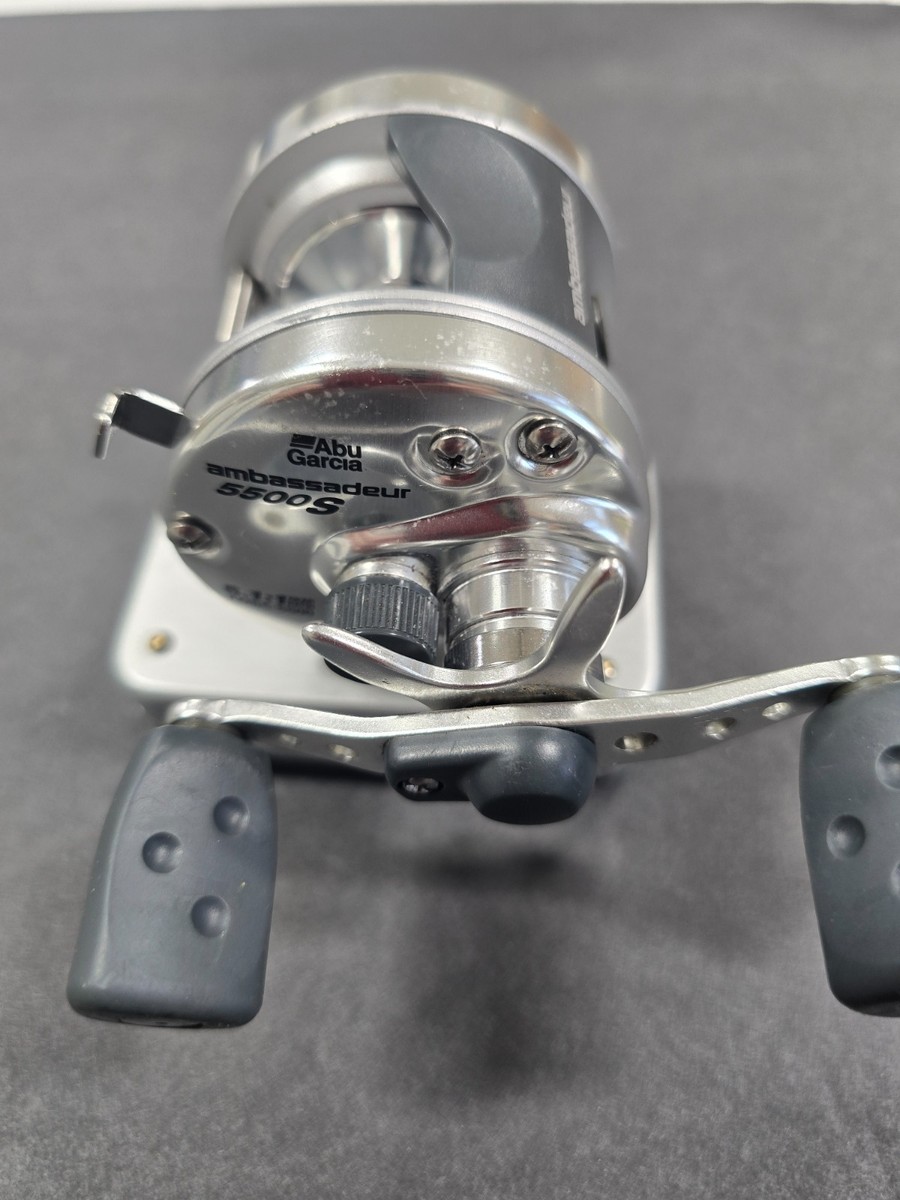 Abu Garcia Ambassadeur 5500S 5.1:1 gear ratio Chrome Baitcasting