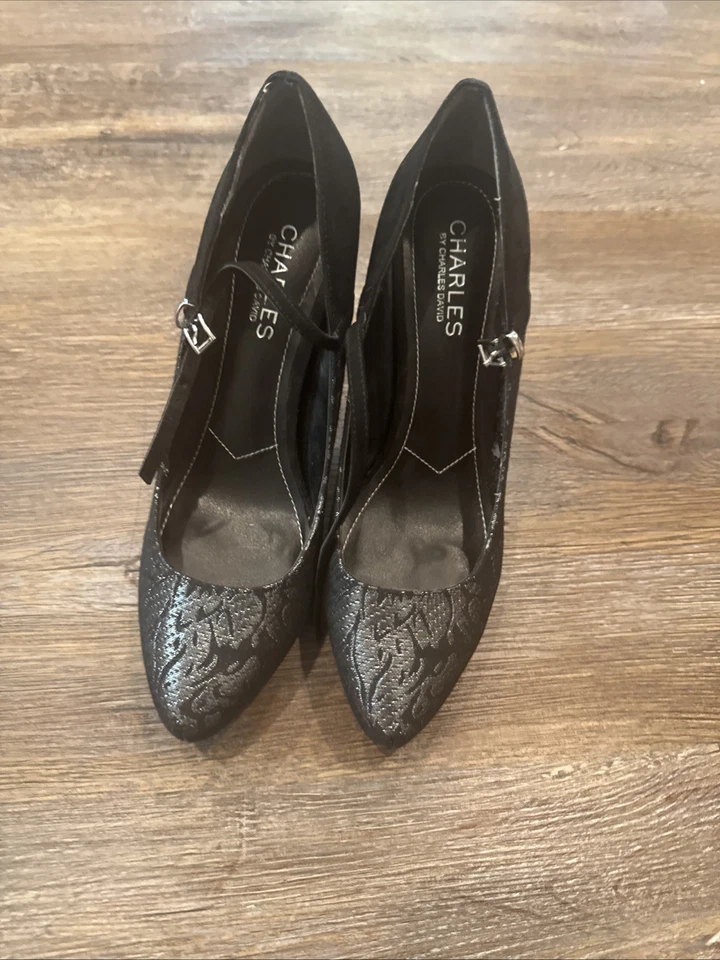 tacones charles by charles david Foto 2 de 4