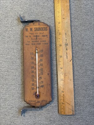 W. W. Saunders Oil Company Advertising Thermometer 9 