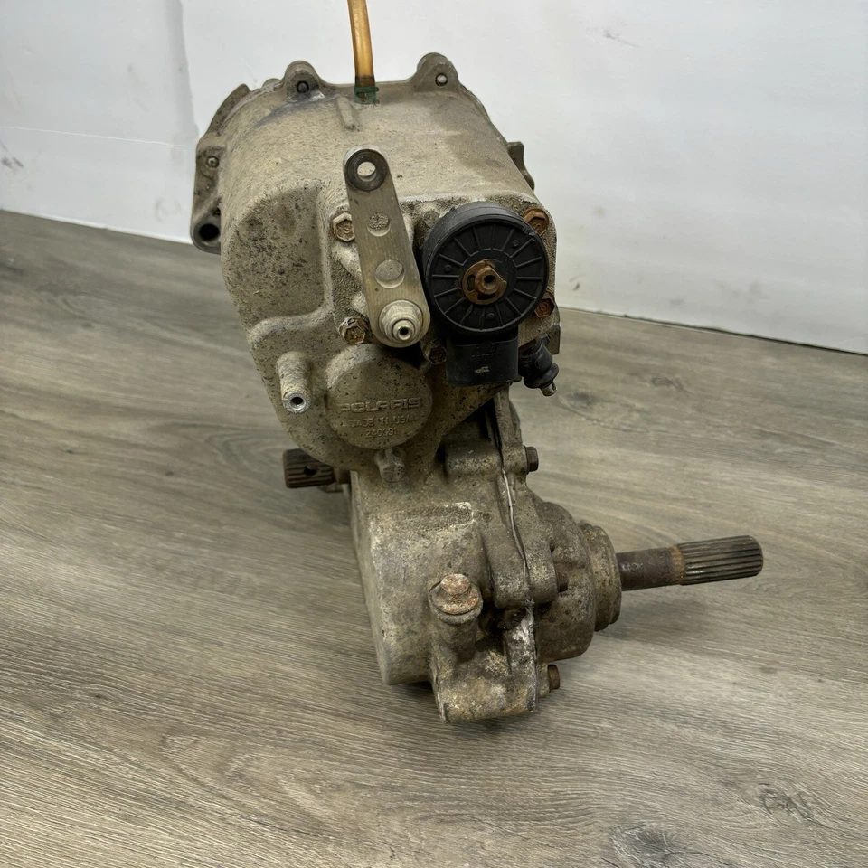 2004 Polaris Sportsman 600 Twin Transmission 3234128 - Image 4 of 4