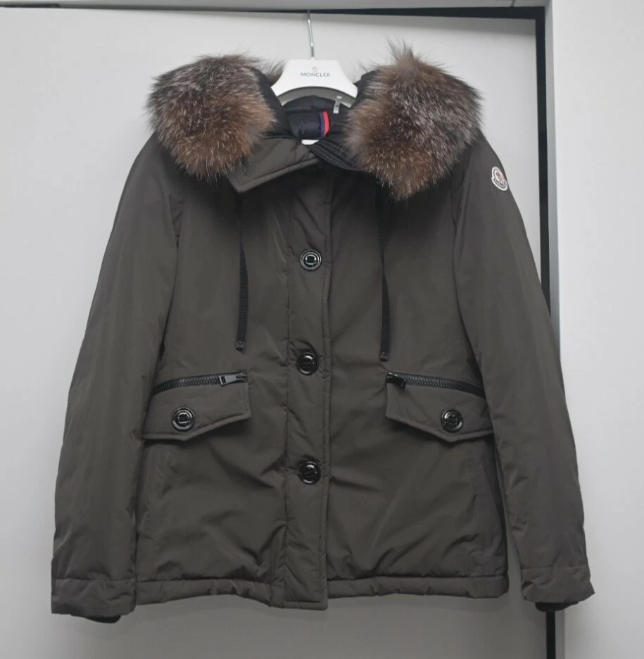Moncler malus clearance
