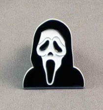 GHOST FACE ENAMEL PIN BADGE - NEW