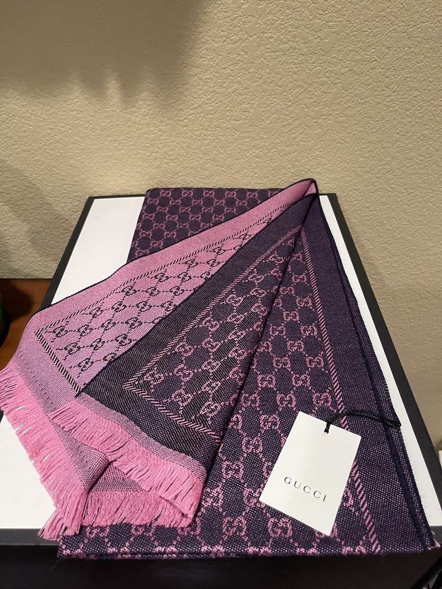 100% Authentic GUCCI Black Pink Jacquard GG Monogram Wool 100% Authentic GUCCI Black Pink Jacquard GG Monogram Wool