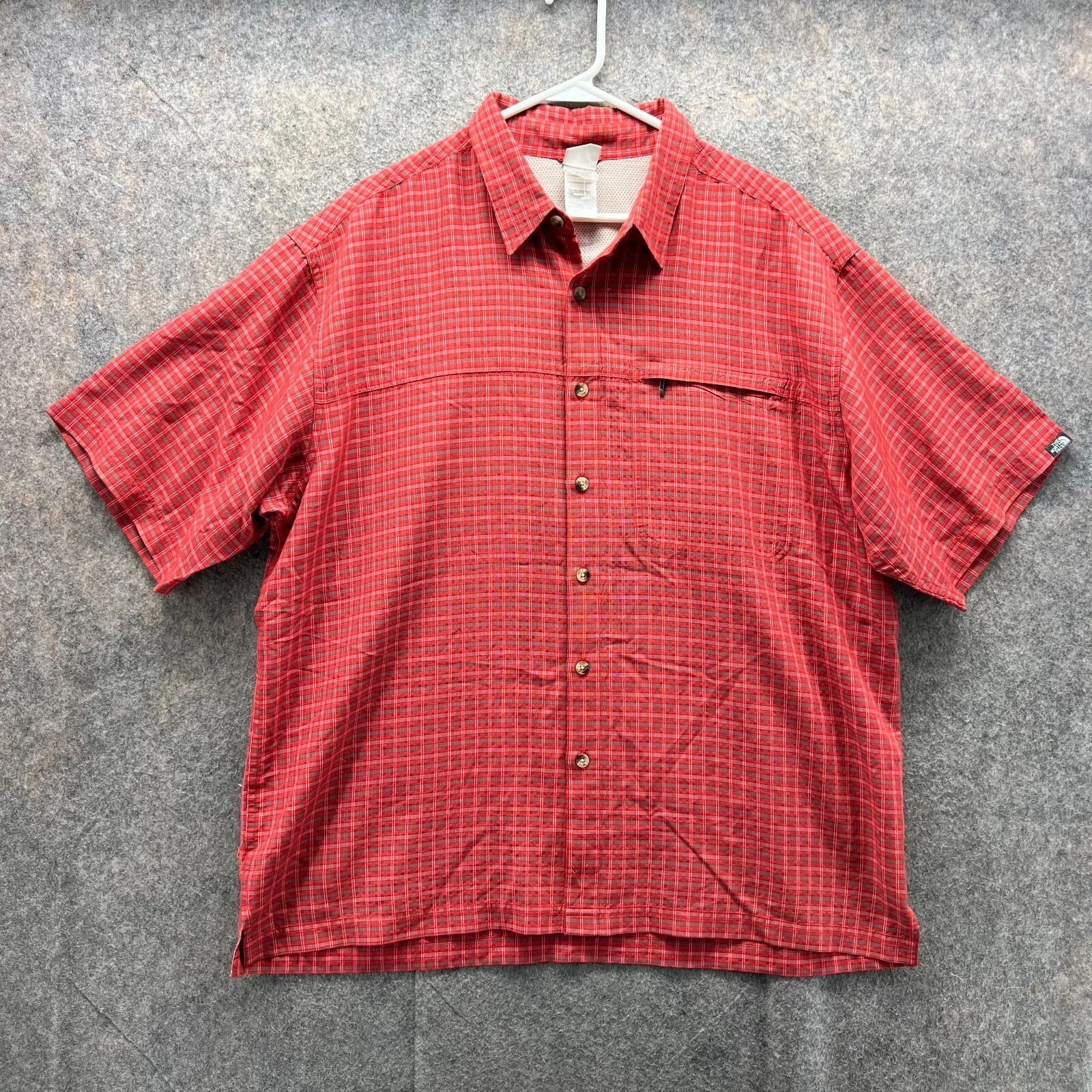 The North Face Shirt Mens XL Red Button Down Outdoors Hiking Short Sleeve Camp