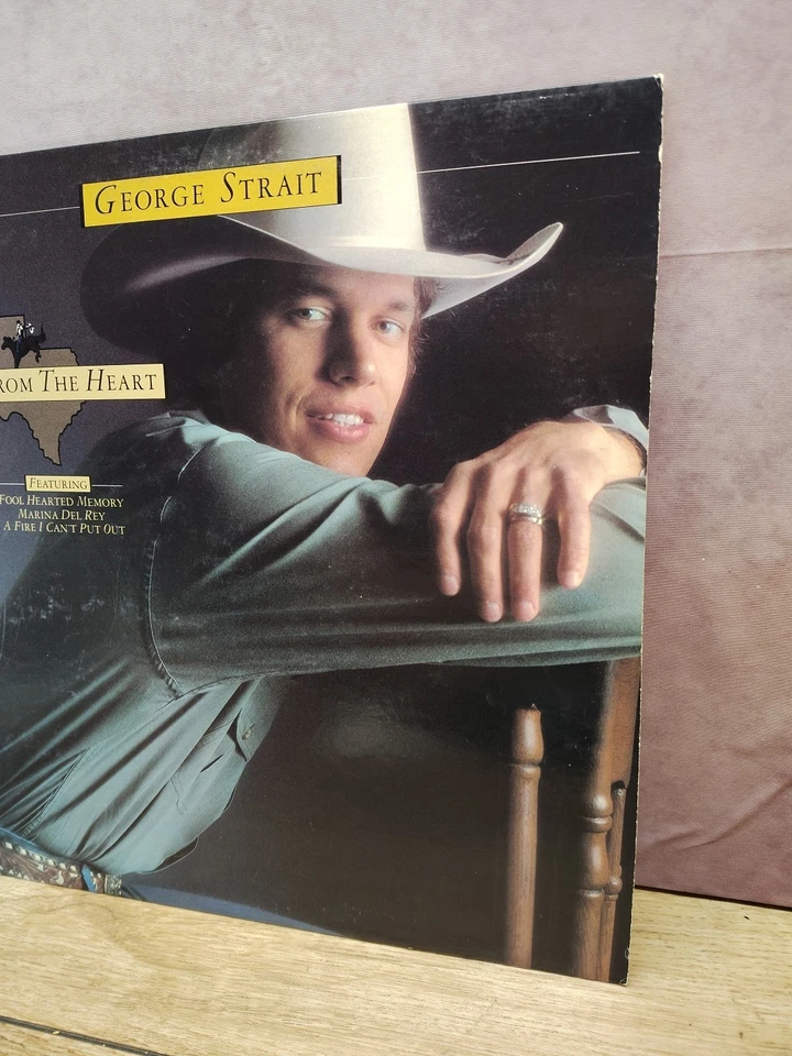 George Strait – Strait From the Heart MCA-5320 1982 LP Randy’s Roost Master EX - Image 3 of 4