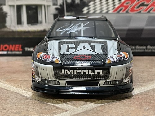 2012 Jeff Burton Caterpillar Trucks Drive CAT SIGNED AUTO Action NASCAR 1/24 - Picture 4 of 14