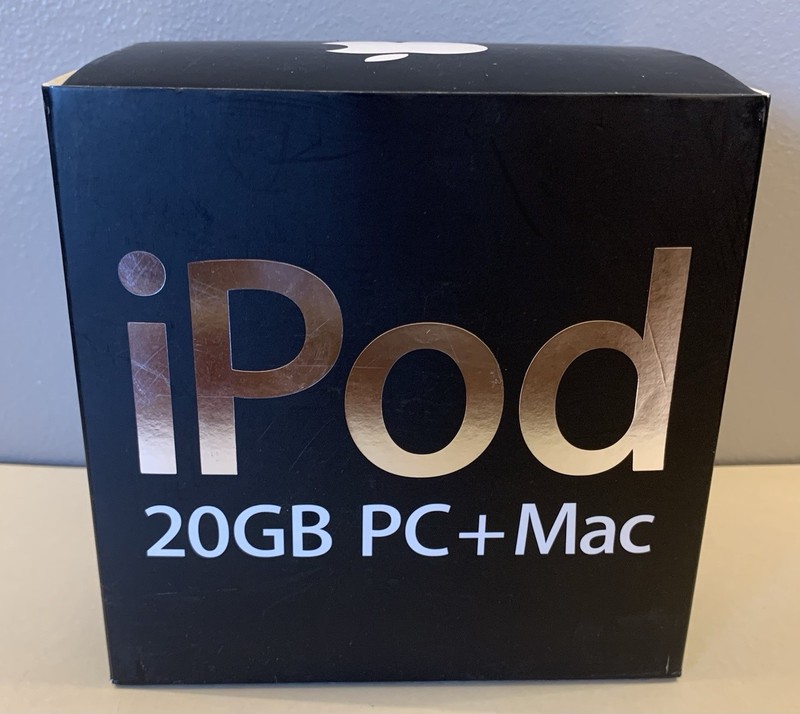 Apple Box, Install Disc, & Instructions for iPod Classic Color 4th Gen. 20GB