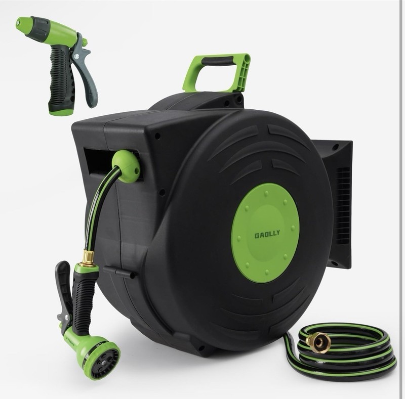 Retractable Garden Hose Reel 1/2”x 65ft Wall Mount with 2 Spray Guns Auto Rewind