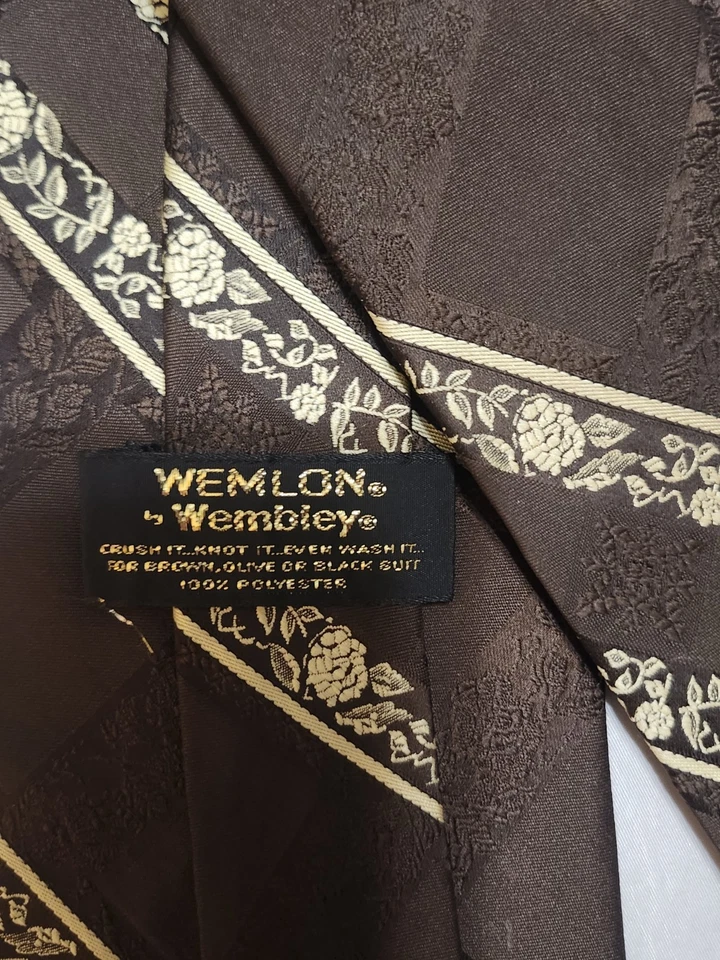 Corbata retro floral ancha de polietileno Wemlon Wembley vintage para hombre años 70 54 pulgadas Foto 2 de 2