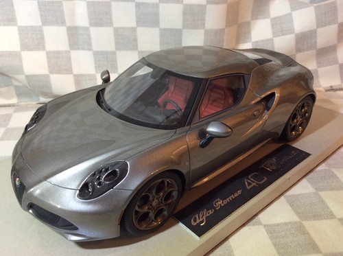1/18 TOP MARQUES 994 TOP 03 C ALFA ROMEO 4 C COLOR TITANIO - Imagen 6 de 12