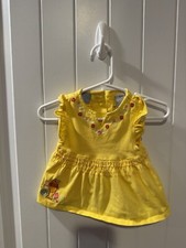 Vintage Disney Baby Winnie The Pooh 0-3m T-shirt RARE Yellow Pooh Bear