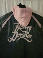 Womens- Large,  authentic Harley Davidson genuine leather coat with Removable Li