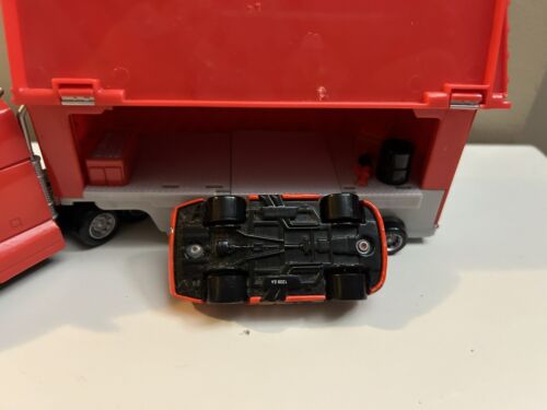 Disney Pixar Cars - Camion Trasportatore "No Stall 123" CON Auto Diecast - Foto 6 di 10