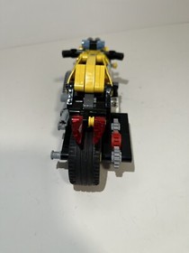 LEGO TECHNIC (Pull Back Motor) Stunt Bike 42058 Built (Bike Only)