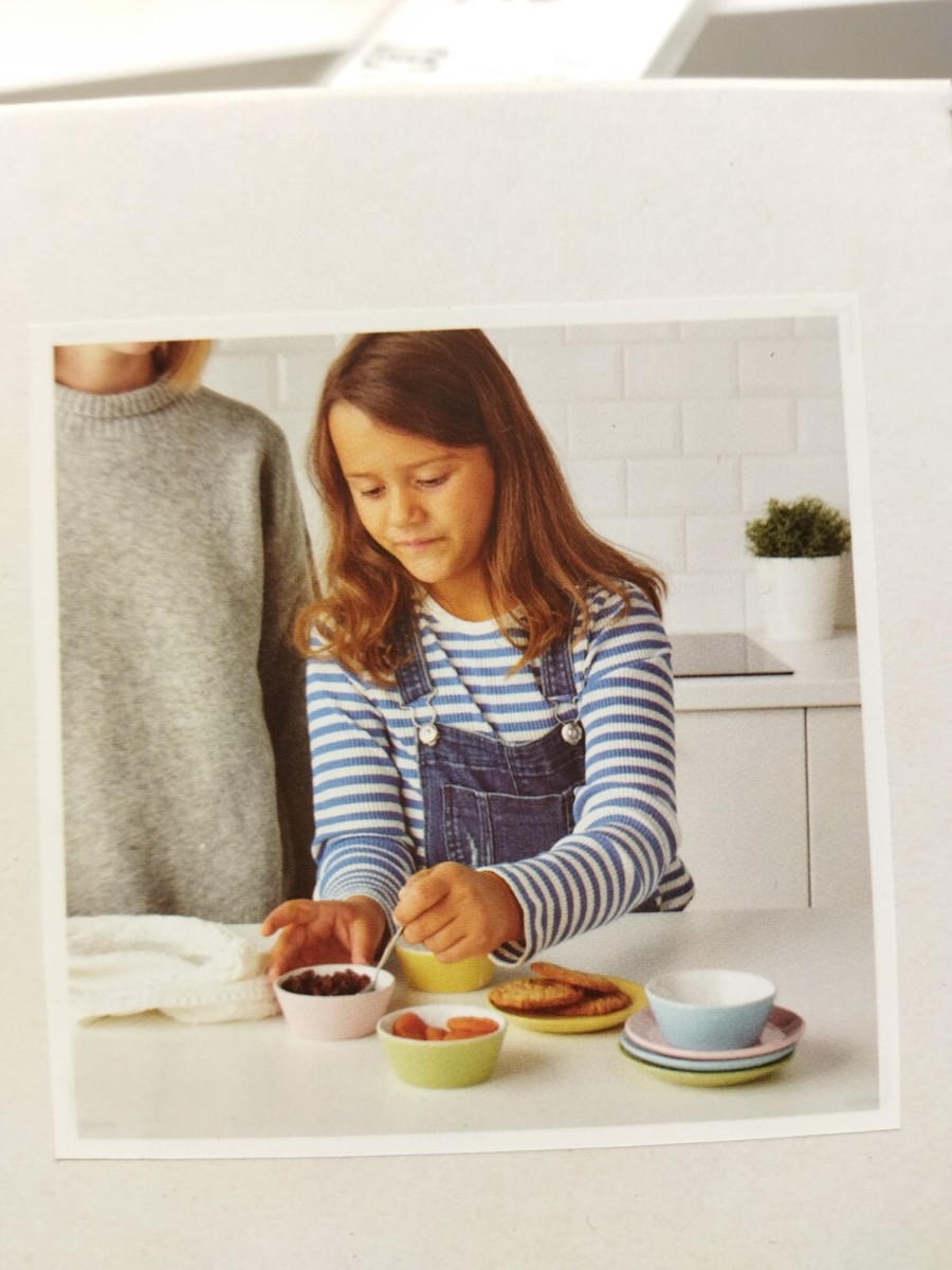 IKEA DUKTIG 8-piece plate/bowl playset, mixed colors