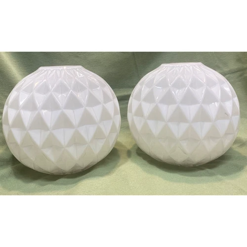 Vintage MCM Diamond Pattern Glass Ball Globe Orb Replacement Shade 3.25 Milk gla