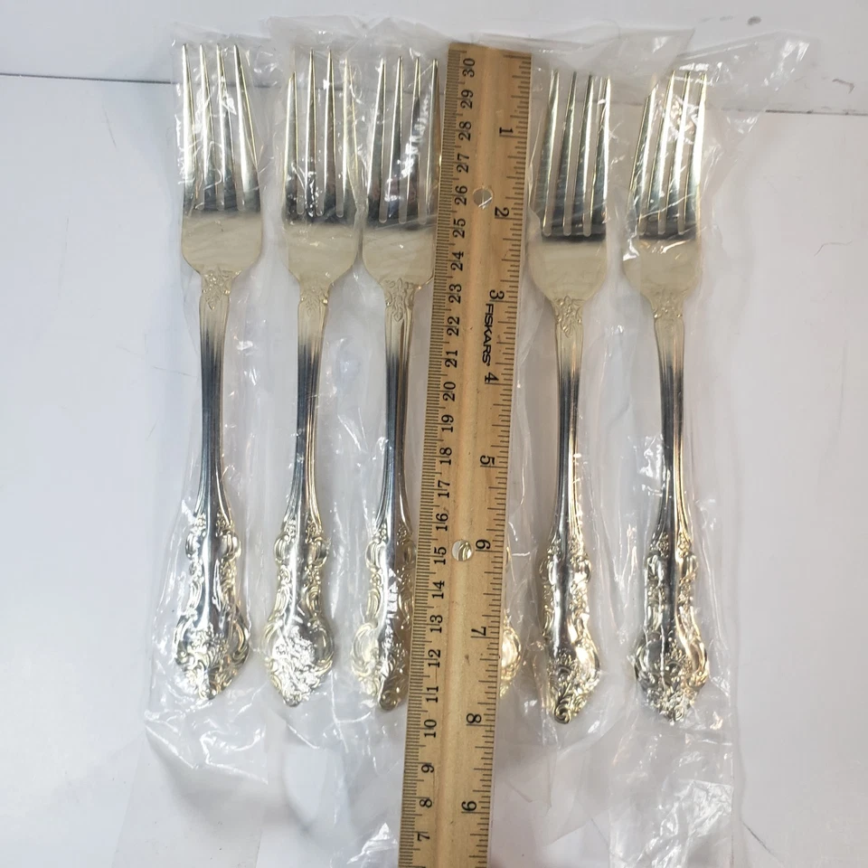 RSVP TG RXV2 Indonesia Flatware Gold Electroplate 6 Dinner Forks - Image 3 of 4