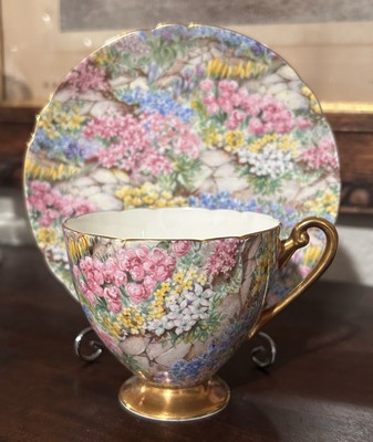 VTG SHELLEY ROCK GARDEN 13385 Cup & Saucer Chintz Gold Handle Foot ENGLAND