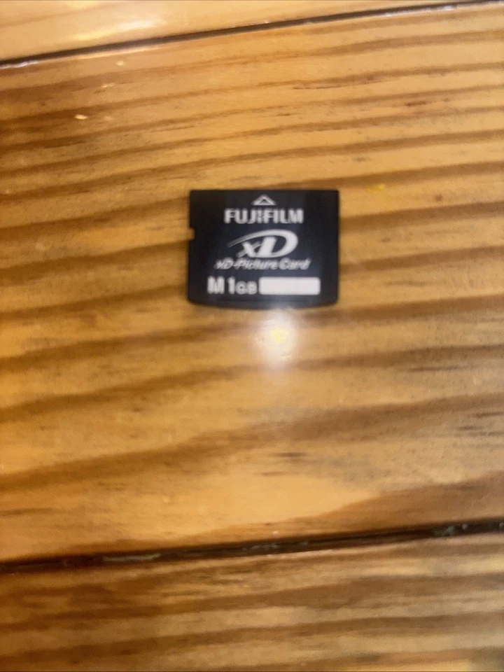 Fujifilm XD 1GB xD-Picture Card Card - Retail - 22000501 - Image 2 of 3