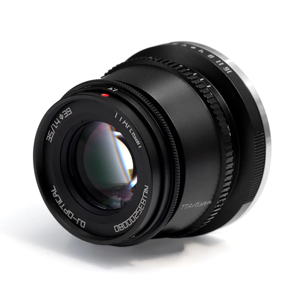 TTArtisans 35mm F1.4 APS-C Lens for Leica T TL TL2 CL Sigma fp Panasonic S1 S1H - Image 3 of 4