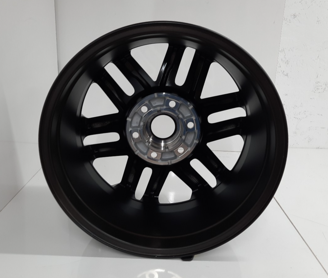 PO#18 OEM 2024 Ford Ranger 18x7.5 Black Machined Wheel Assembly